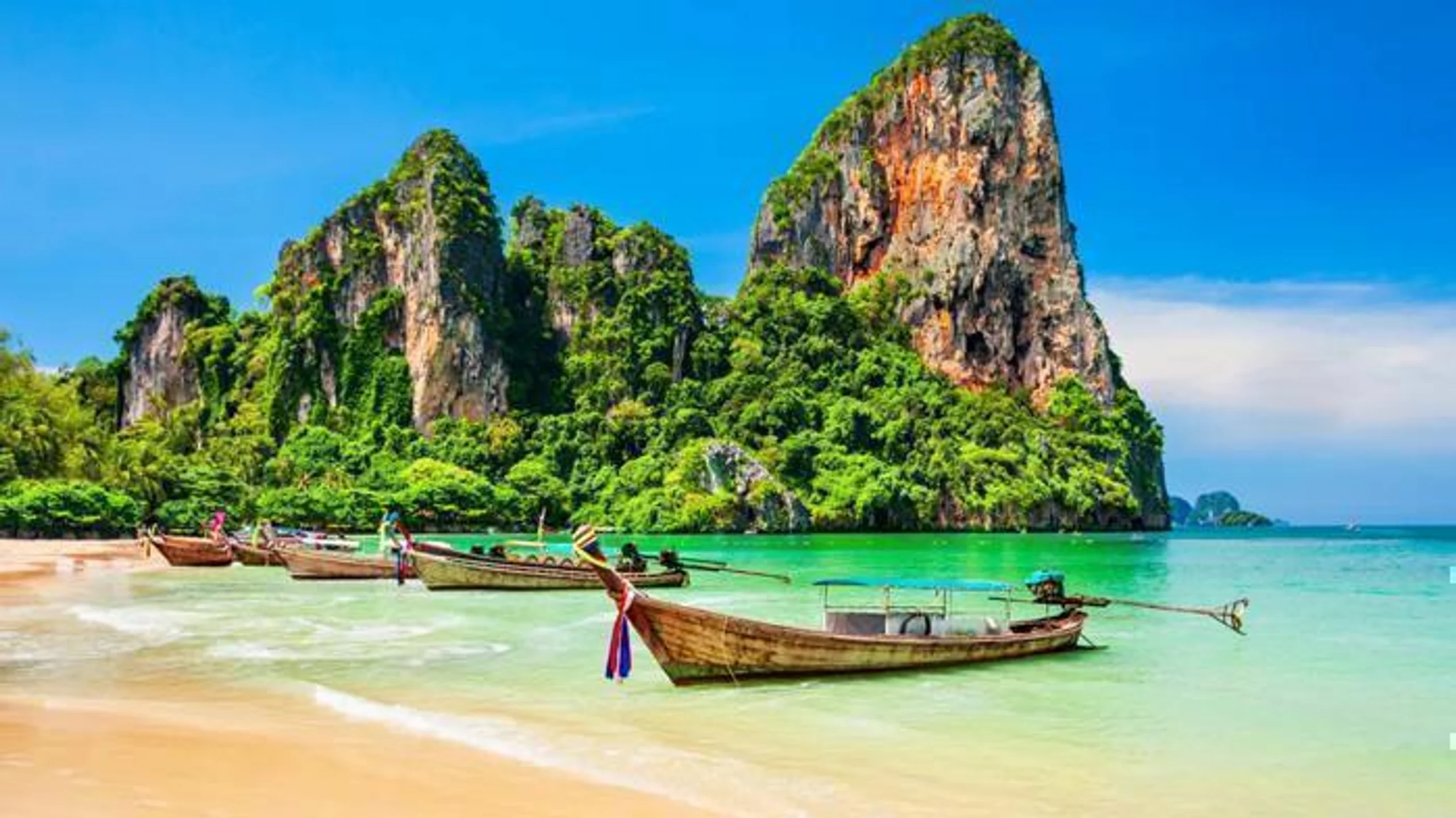 Khao Lak, Phi Phi Island & Phuket Holiday in Far East / Thailand, image_2