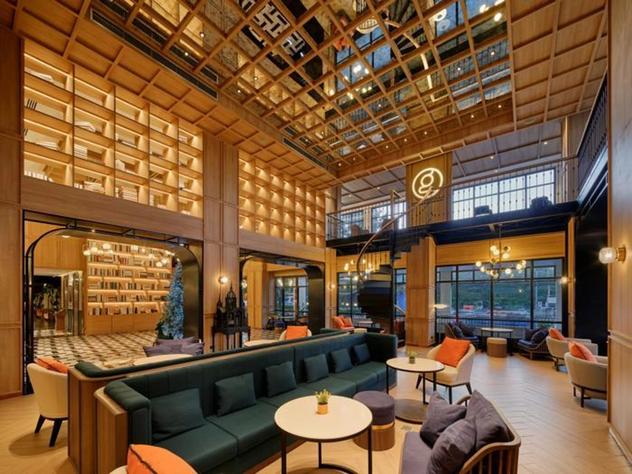 Graph Hotel Bangkok in Far East / Thailand, image_3
