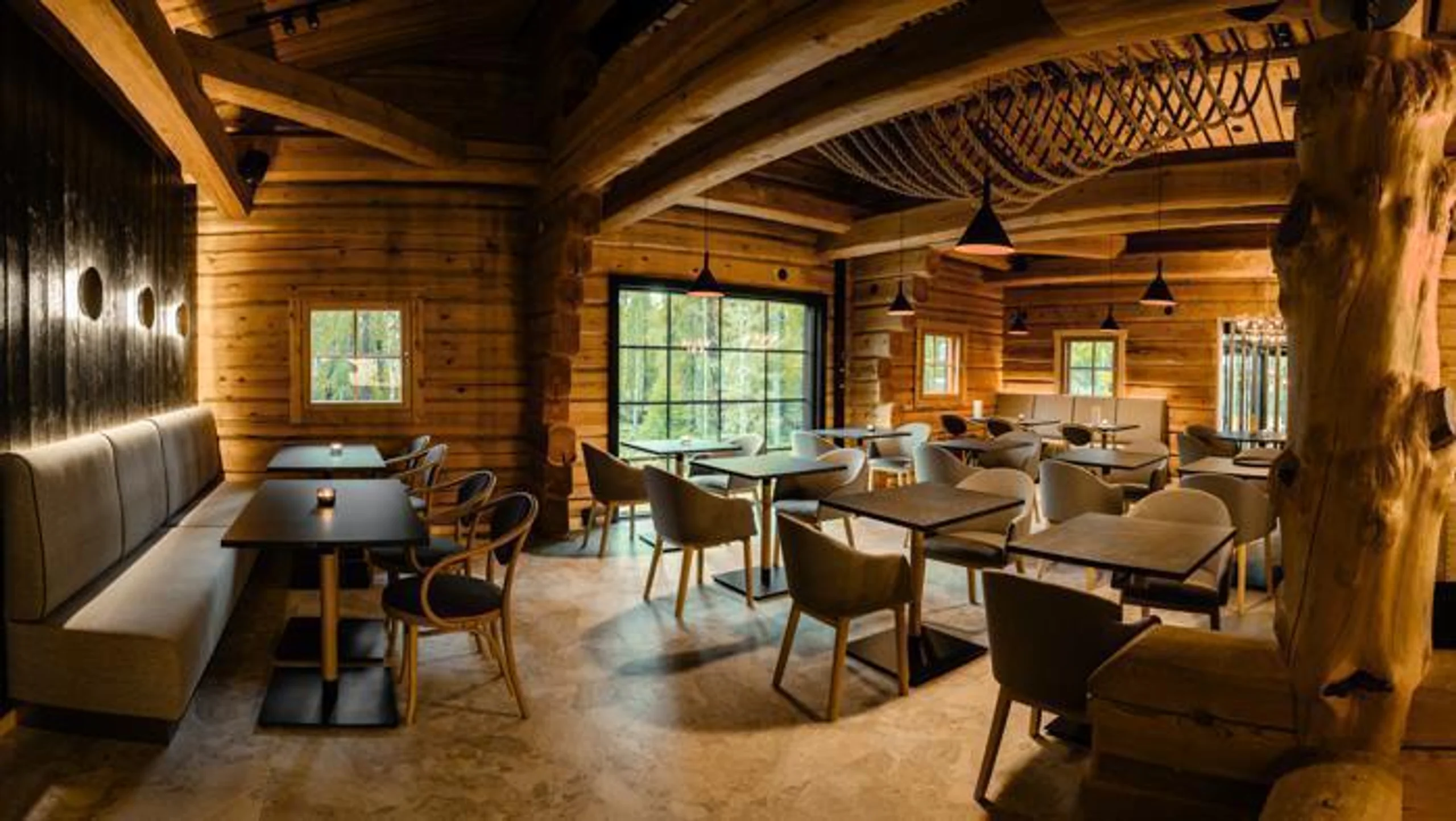 5 Nights of Arctic Magic at Vaattunki Wilderness Resort in Europe / Finland, image_3