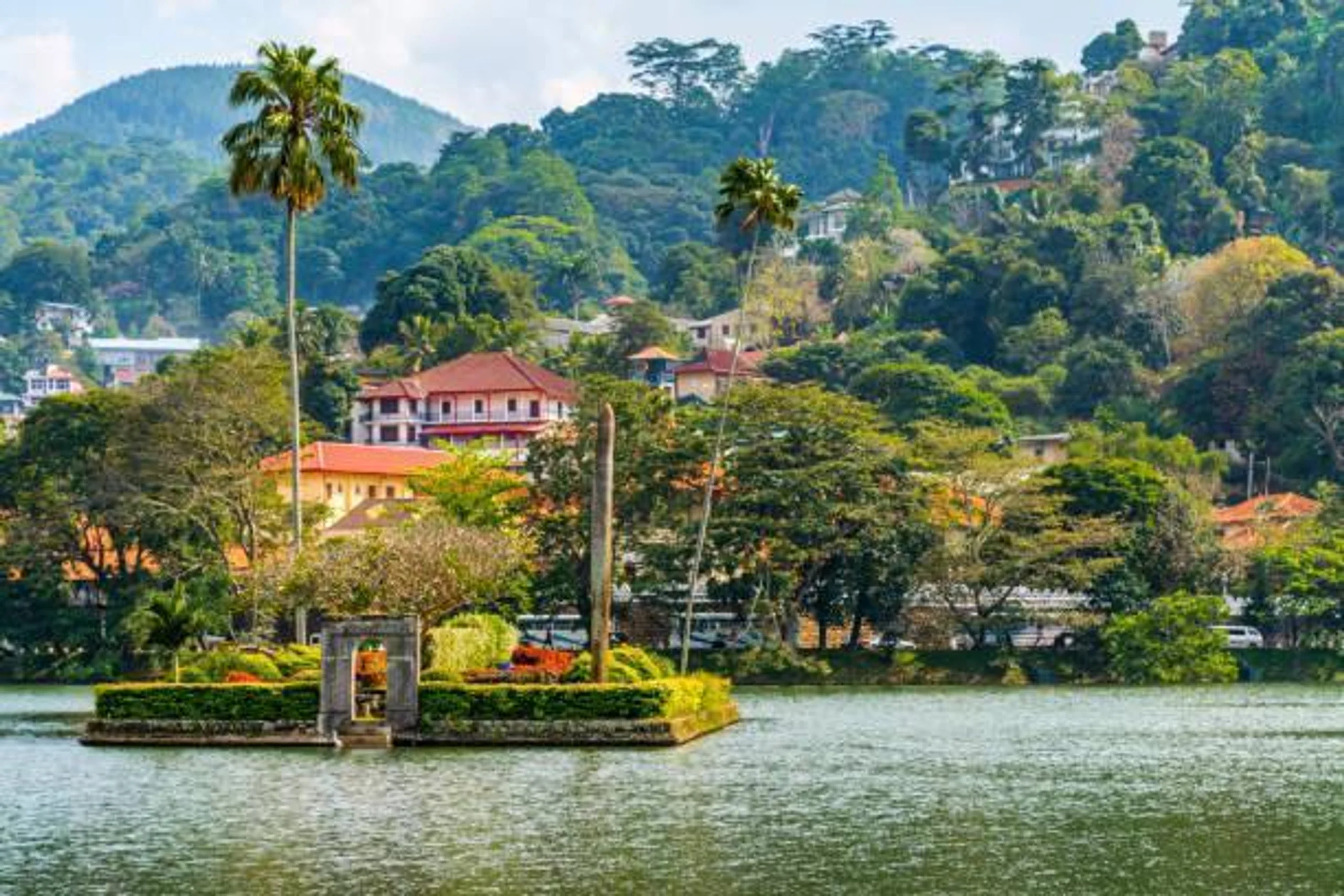 Experience Sri Lanka: 7 Nights of Culture, Nature & Adventure in Far East / Sri Lanka, image_2