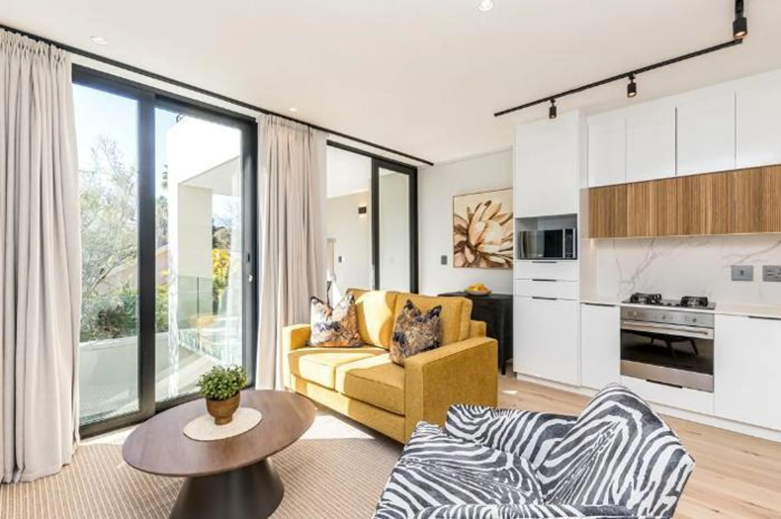 Aan De Meul Luxury Apartments in South Africa / Cape Winelands, image_1